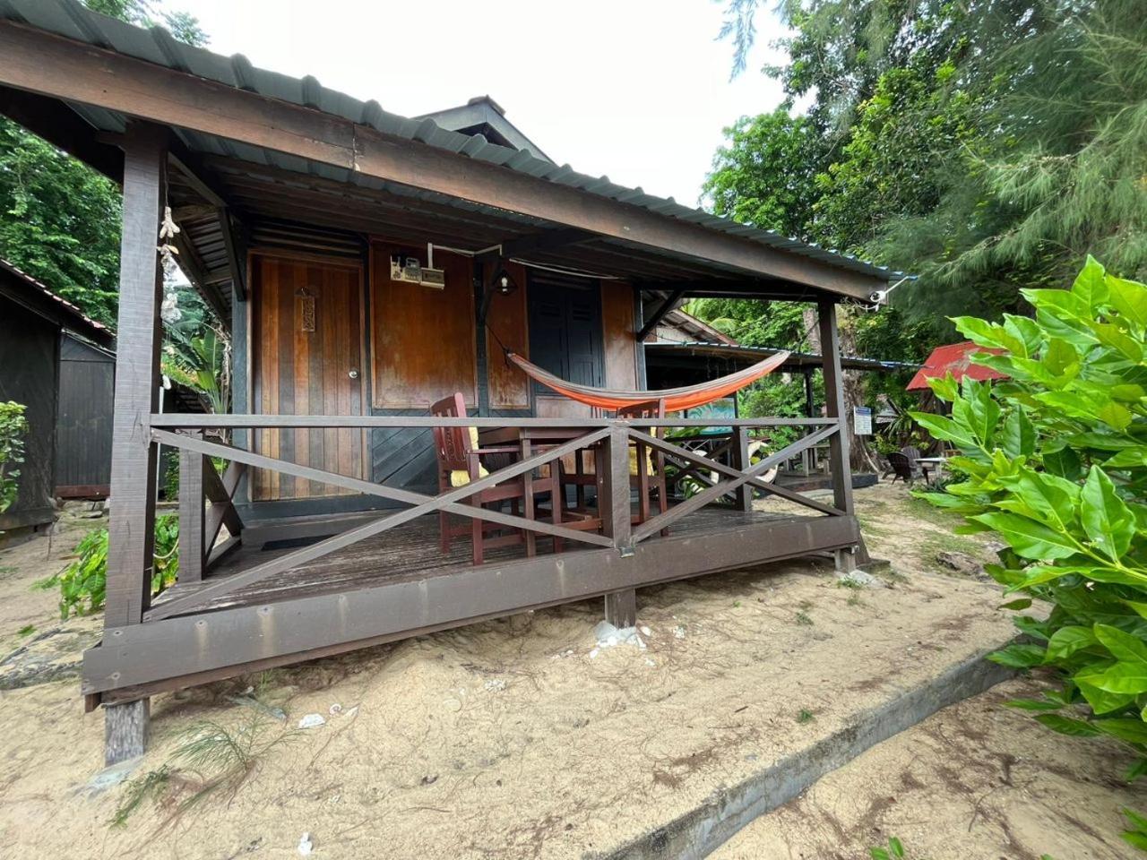 The Station Tioman Hotel Kampong Ayer Batang Ngoại thất bức ảnh